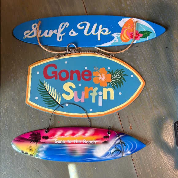 Surfboard Tiki Hanging Signs Wall Decor Set of 3 - Picture 6 of 6